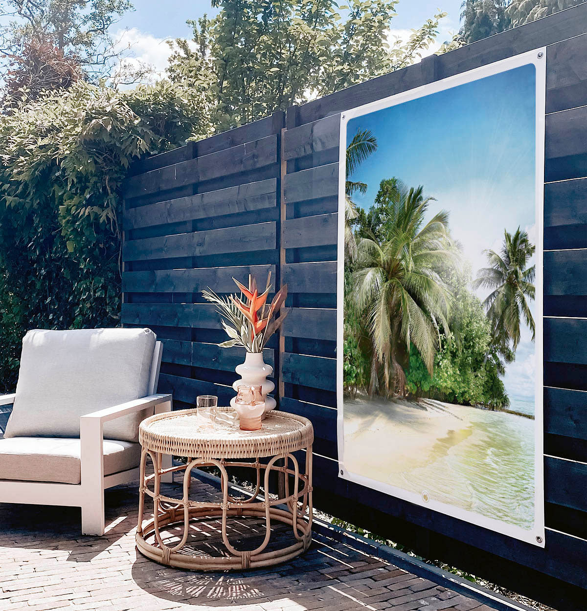 HIP ORGNL Bounty Beach Garden Side