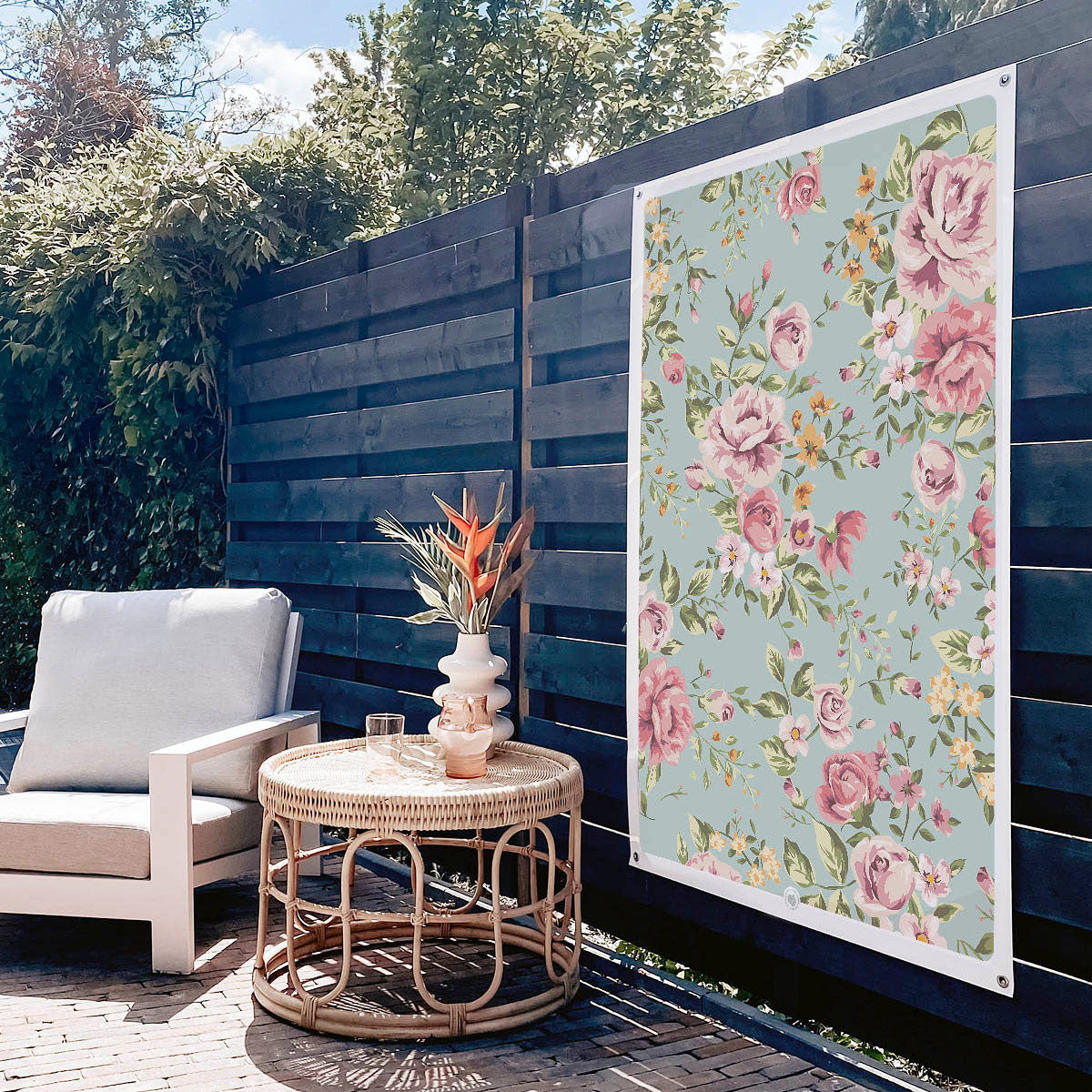 HIP ORGNL Charming Floral Garden Side