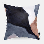 Sierkussen met een blauw beige patroon