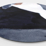 Zijkant van een wandcirkel met blauw beige kleuren