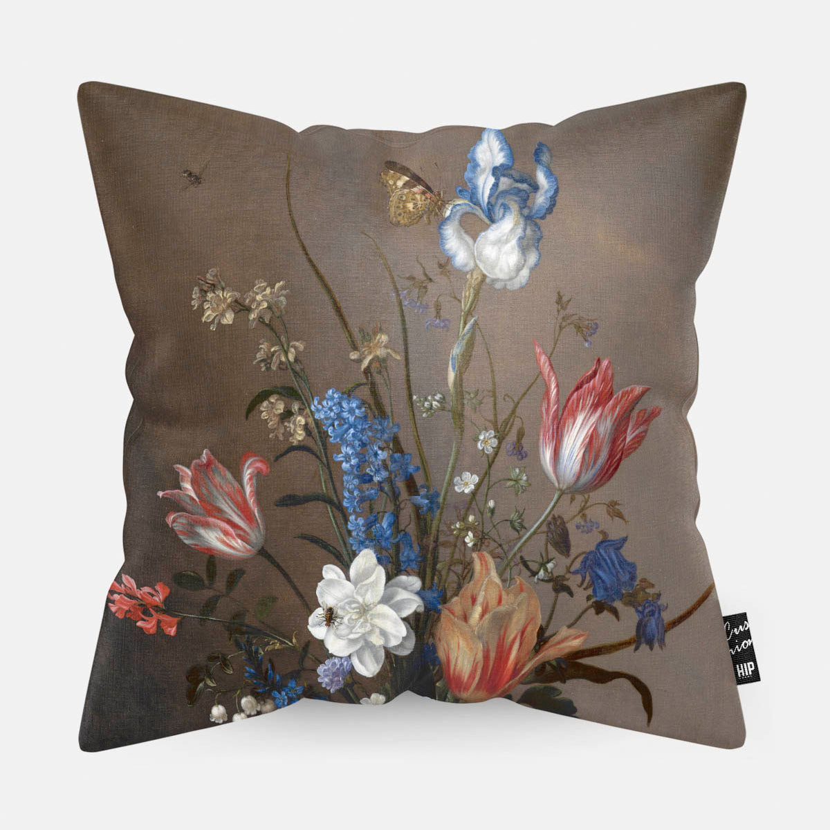 Kussen met schilderij van bloemen in een Wan-Li vaas en schelpen erop afgebeeld.