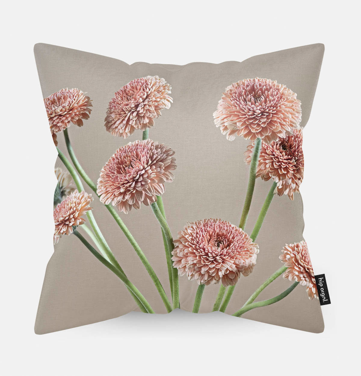 Sierkussen met gerbera's en een beige kleur