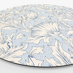 Zijaanzicht muurcirkel met licht blauw bloemenpatroon