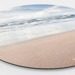 Zijkant wandcirkel met strand en zee