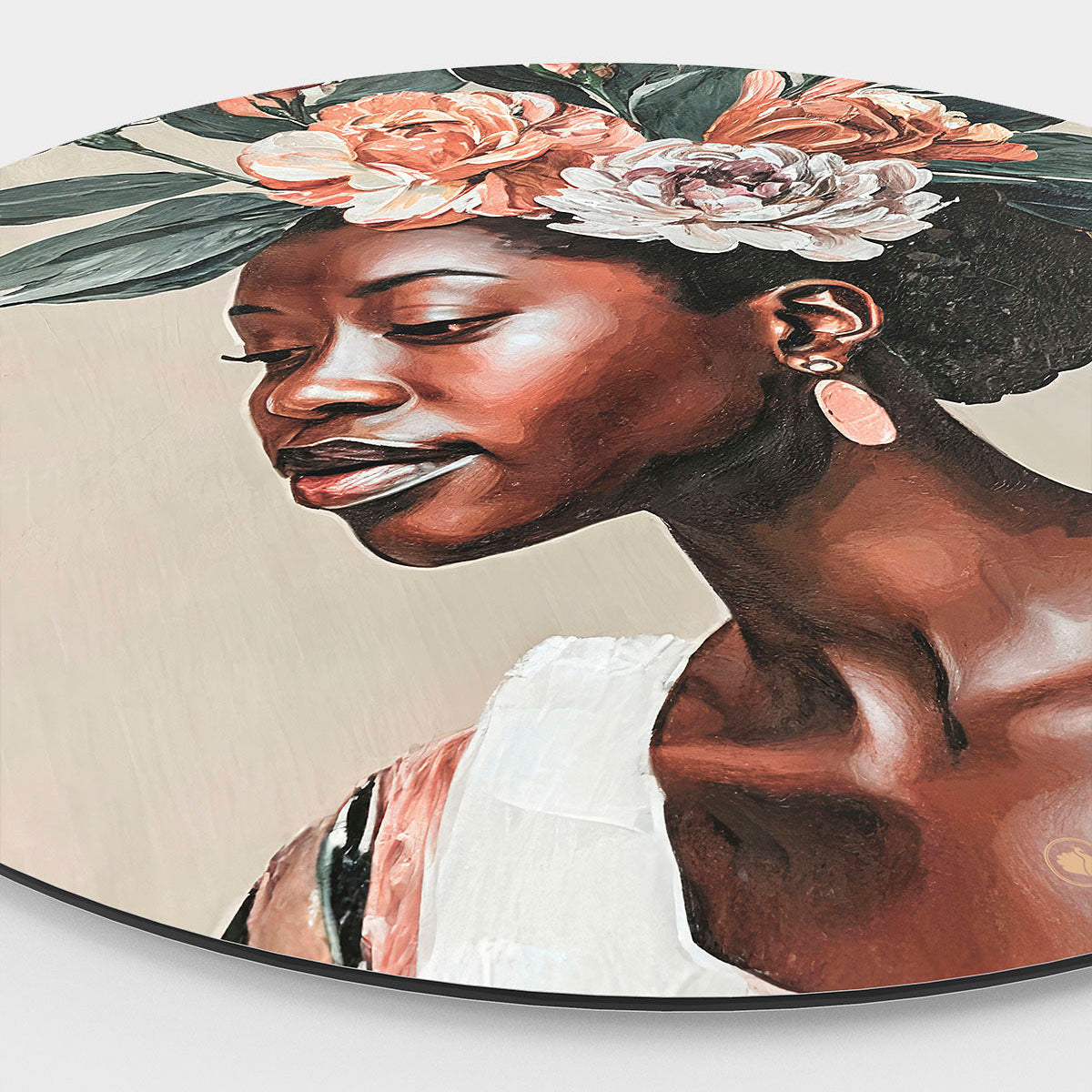 HIPORGNL_Majestic_Woman_Blooming_Aura_Round_Side