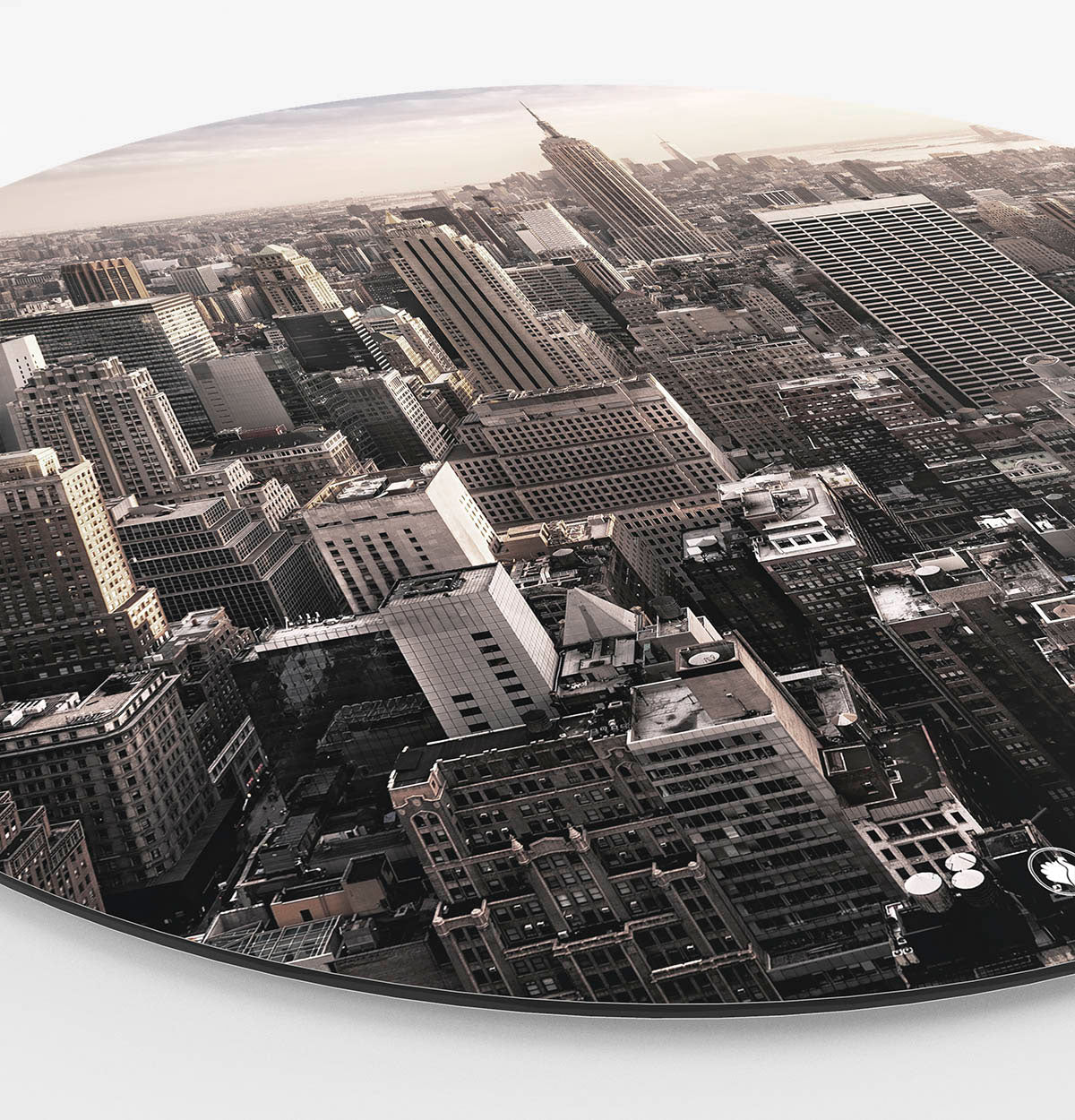 Zijaanzicht van een wandcirkel met een afbeelding van New York