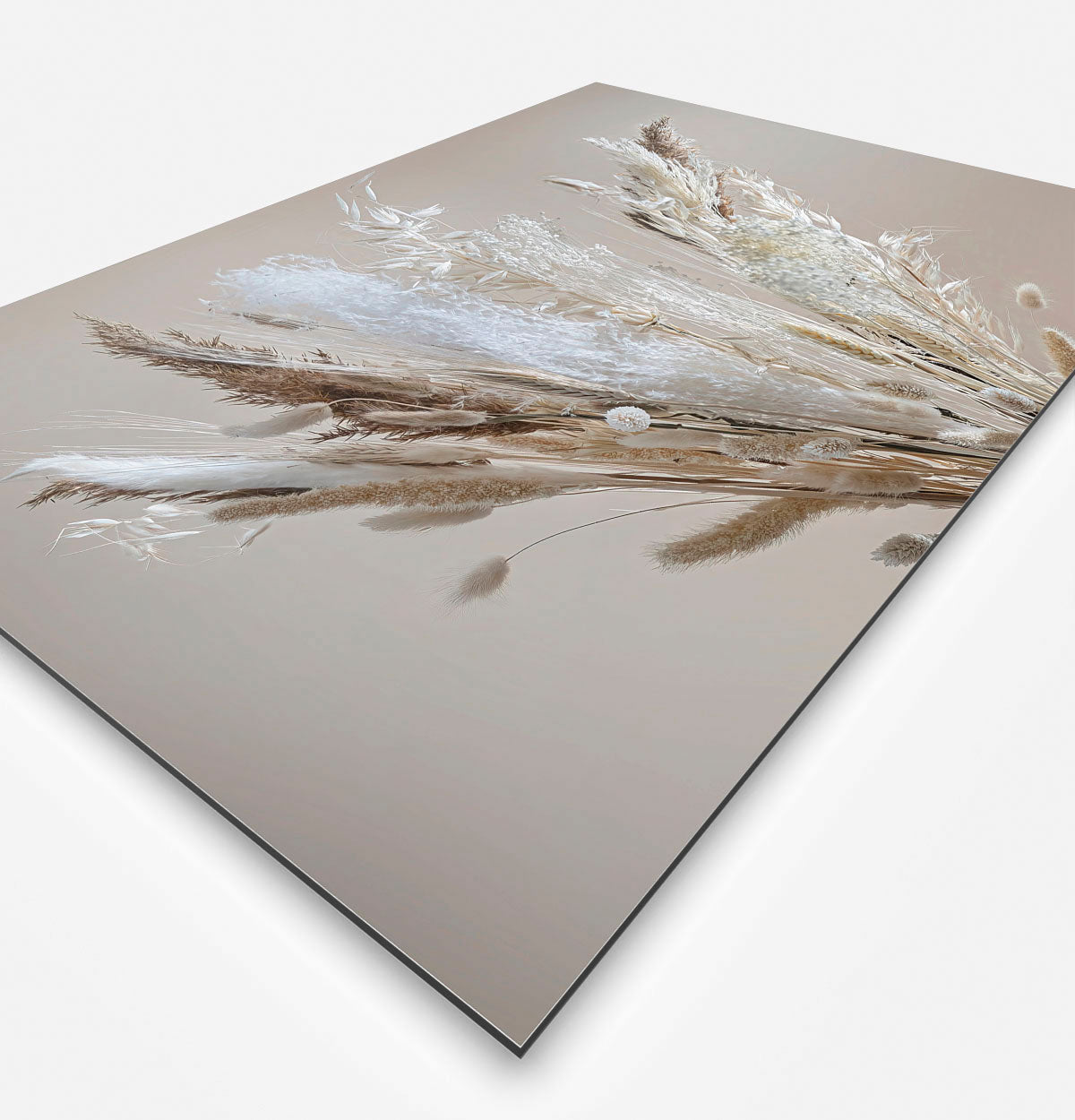 Schilderij met droogbloemen en pluimen
