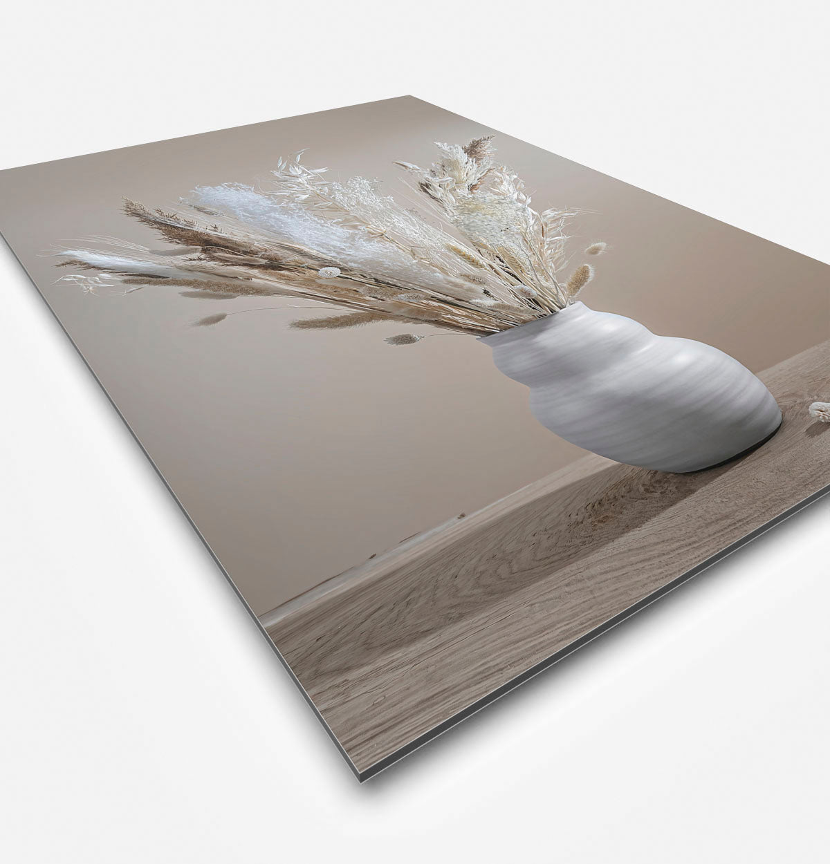 Schilderij met droogbloemen en pluimen