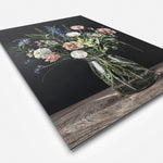 Wanddecoratie met bloemen met zwarte achtergrond