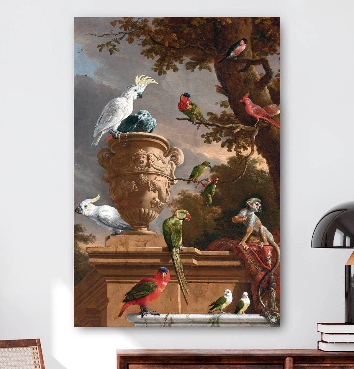 Vierkante wanddecoratie met schilderij van de Menagerie erop.