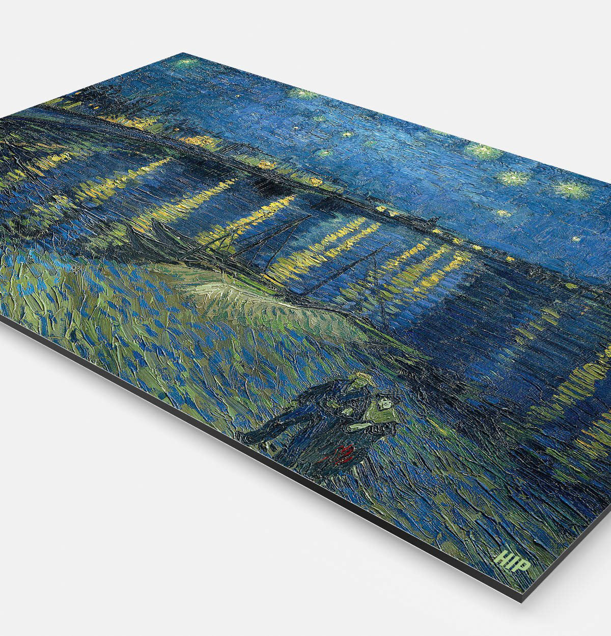 Vierkante wanddecoratie met schilderij van de sterrennacht erop.