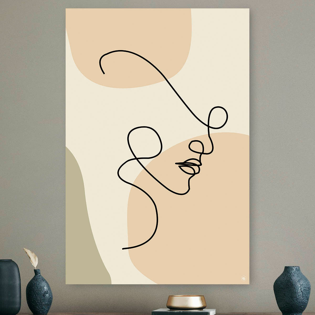Vierkante wanddecoratie met modern gezicht in moderne kunst erop.