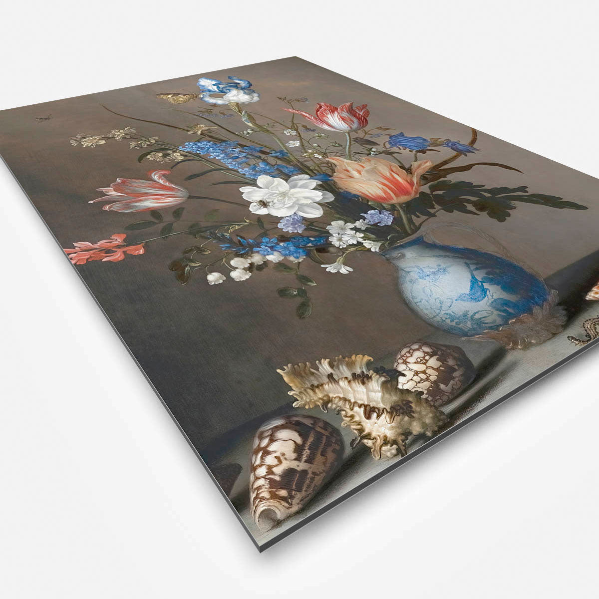 Vierkante wanddecoratie met stilleven van bloemen in Wan Li vaas erop.