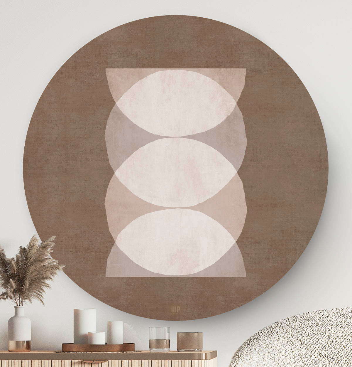 Wandcirkel met abstracte cirkels en een bruine achtergrond