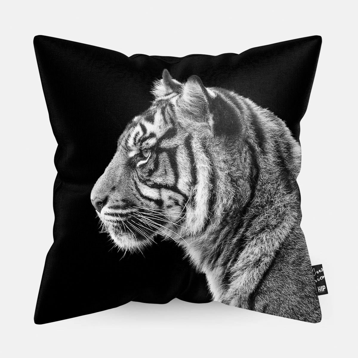 Kussen met een tijger in zwart-wit erop afgebeeld.