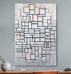 Vierkante wanddecoratie met compositie Mondriaan erop.